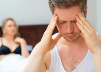 Dhimbja e kokës dhe seksi, si lidhen ato me njëra-tjetrën –