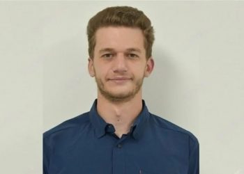 ‘Çfarë kam bërë kështu?’, del foto e 24-vjeçarit që mbyti nënën e tij –