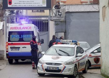 Emnri/ I jep fund jetës i dënuari me burgim të përjetshëm –