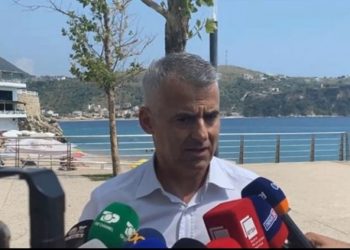 Njollë e zezë për demokracinë… –