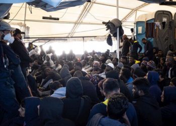 Çështja e emigrantëve, Orban kundër marrëveshjes: BE po shpërdoron pushtetin