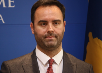 Gaboi, duhej të diskutonte me Kurtin… –