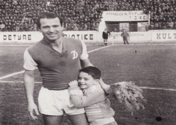 “Tirana ka qenë më e privilegjuar se ne. Të mos bëjnë viktimën”/ Ish-legjenda e Dinamos rikthen polemikat –