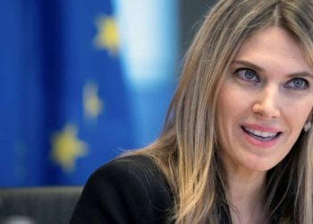 Eva Kaili padit Parlamentin Europian për shkelje të imunitetit –