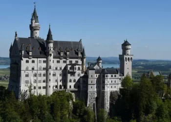 Arrestohet amerikani pas sulmit fatal në kështjellën e njohur bavareze –