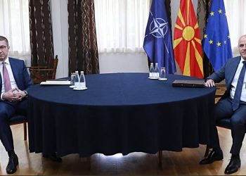 Kovaçevski propozon Qeveri të zgjeruar për ndryshimet kushtetuese –