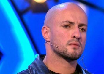 Çfarë po ndodh me Kristin? Ish-banori u ‘thyen zemrën’ fansave me postimet e fundit –