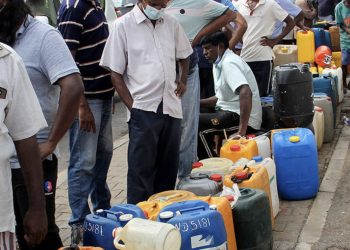 Në horizont afrohet një krizë e re –