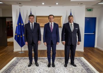 Thellësisht të shqetësuar për situatën në veri –