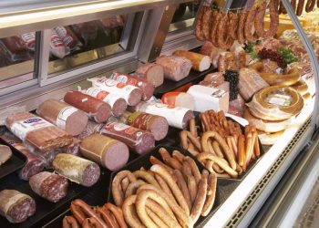 Ja sa të dëmshme janë produktet e mishit të thatë për shëndetin tonë –