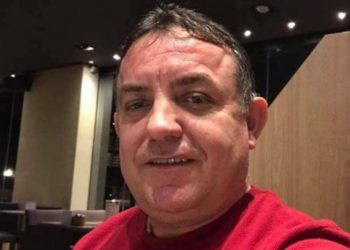 Do bashkëpunoj me cilindo që më bind –