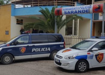 Arrestohen dy vëllezër në Sarandë, babai punonjës policie nën hetim –