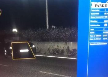 VIDEO/ Me shpejtësi deri në 170 km, policia pezullon 9 patenta –