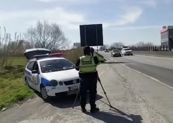 Me shpejtësi skëterrë, pezullohen 118 patenta/ Ja çfarë ndodh në aksin Milot-Morinë –