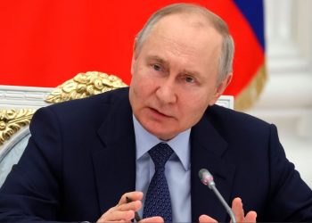 Putin viziton ushtarët rusë të plagosur në Ukrainë –