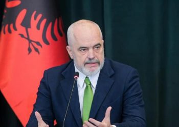 Muxhahedinët iranianë nëse duan luftë, duhet të largohen nga Shqipëria –