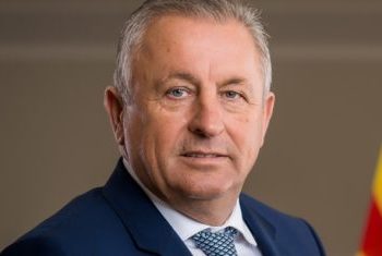 I hapur ndaj drejtësisë –