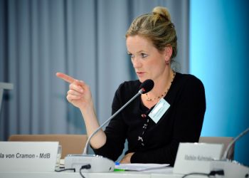 Serbia të lirojë menjëherë policët e rrëmbyer –