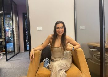 Edhe po të kishte dalë dikush… –