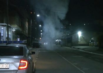 Shpërthime në veri të Mitrovicës, dy makina të dëmtuara –