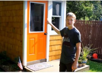 Si i ndërtoi vetes një djalosh 13-vjeçar një shtëpi prej vetëm 8 metrash katrorë –