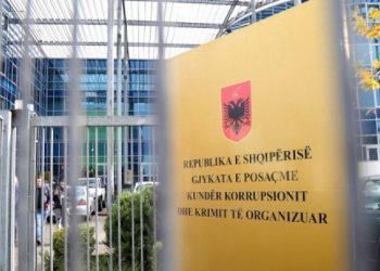 Korrupsion në Drejtorinë e Burgjeve, SPAK arreston dy punonjës –