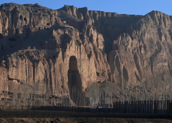 Grupi esktremist i shkatërroi në 2001/ Talibanët tani shesin bileta për statujat e Budës –