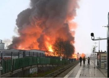 Merr flakë treni me 370 pasagjerë në Austri, 50 të lënduar –