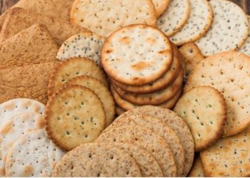 Ja ushqimet e shëndetshme për t’u konsumuar në zyrë –