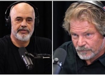 Jeni shumë miqësorë me të huajt, por jo me njëri-tjetrin –