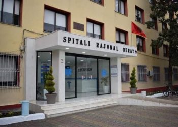 I plagosur me armë zjarri, i riu shkon vetë në spital –