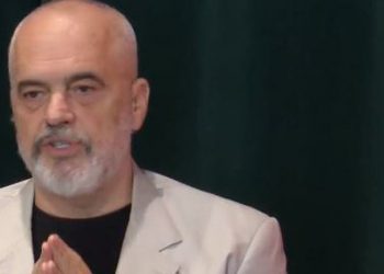 I kujton malazezëve Oso Kukën –