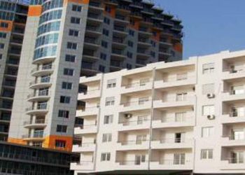 Ndërtuesit parashikojnë të rrisin sërish çmimet e apartamenteve në tre muajt e ardhshëm, presin më shumë shitje –