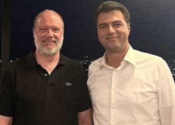 Basha publikon foton me drejtorin e IRI: Do forcojmë PD-në –