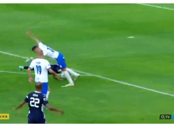 Ish-kapiteni i Partizanit ndëshkohet me të kuq në Çeki –