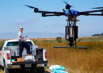 Njihuni me dronin që lufton mushkonjat –