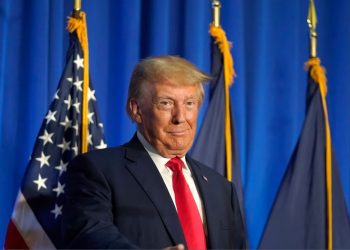 Në ngjarjen e Ajovas, Donald Trumpi planifikon të sulmojë guvernatorin DeSantis –