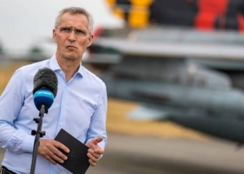 Biden i kënaqur që Stoltenberg do vazhdojë të mbetet në krye të NATO –