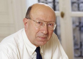 Cabanes i dhuron bibliotekën e tij vendit tonë –