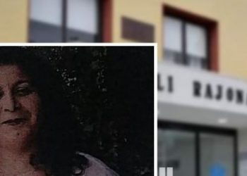 43-vjeçarja i jep fund jetës pasi mëson për sëmundjen e vajzës së saj –