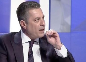 Ahmetaj viktimë e miqve dhe armiqve, ja çfarë pritet –