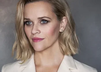 Si dy pika uji! Reese Witherspoon poston fotot me vajzën –