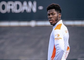 Milani pranë akordit me talentin amerikan –