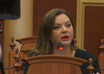 Ku i keni çuar fëmijët tuaj për të studiuar? –