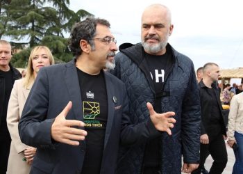 Gabimet nuk tolerohen, Rama “hedh në kosh” Çuçin –