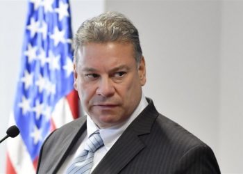 Kurti do humbasë “mundësinë”, nëse nuk pranon të zbatojë planin evropian për Kosovën –