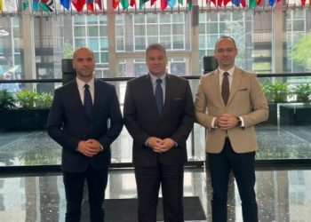 Përfaqësues të Listës Serbe priten nga Escobar në Uashington –