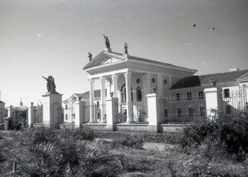 Më 10 korrik 1952 filloi punën industria e filmit shqiptar –