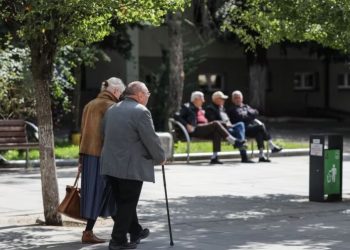 Qeveria krijon skemë të re për pensionet për të larguarit nga puna në vitet ’90 –
