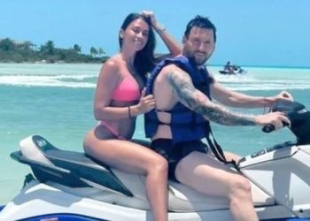 Messi shijon pushimet me Antonelën (FOTO) –